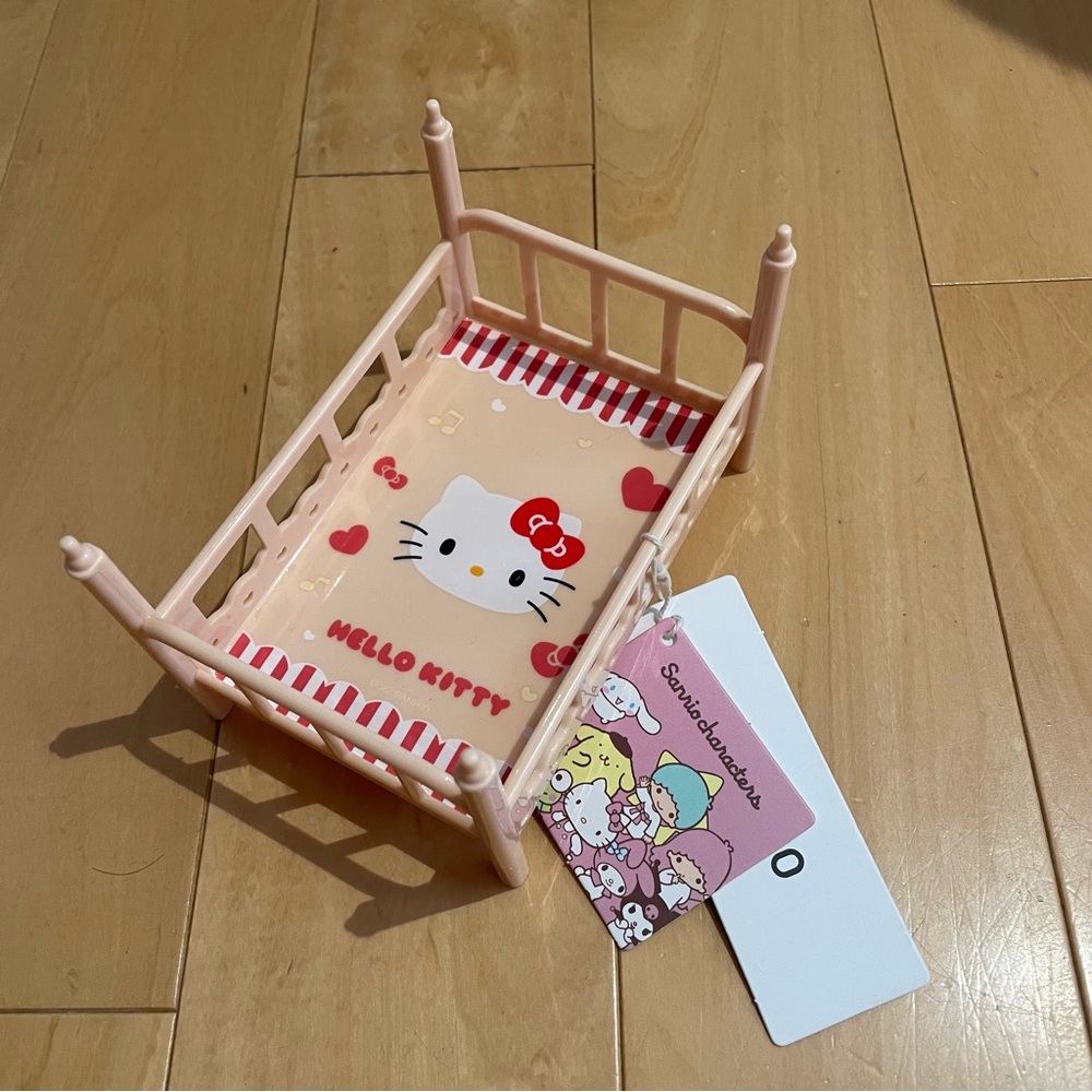 New hello kitty mini bed
